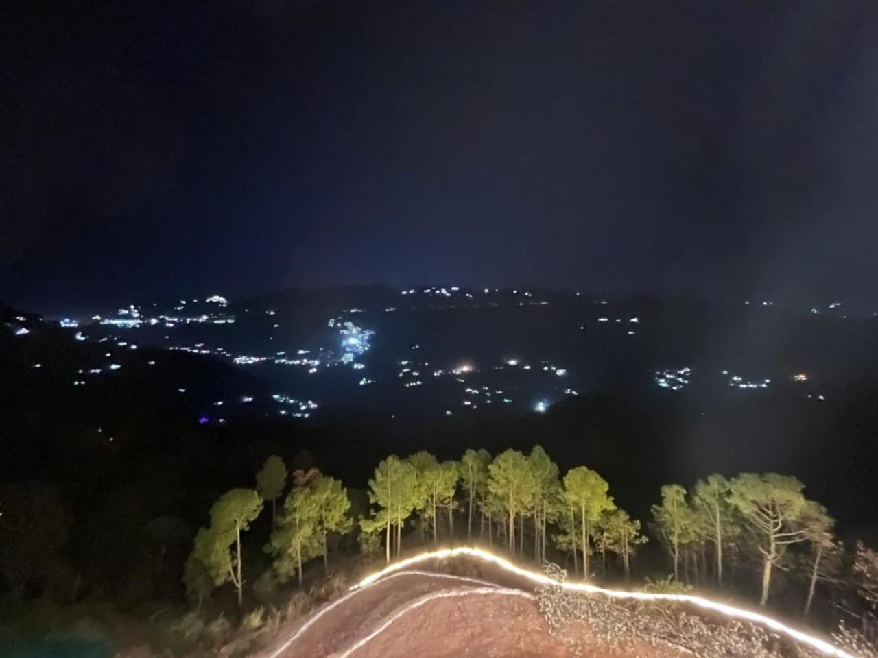 Hotel Tribe View - Away From City Hustle !! Top Rated & Most Awarded Property !! A Peaceful Stay Kasauli Ngoại thất bức ảnh