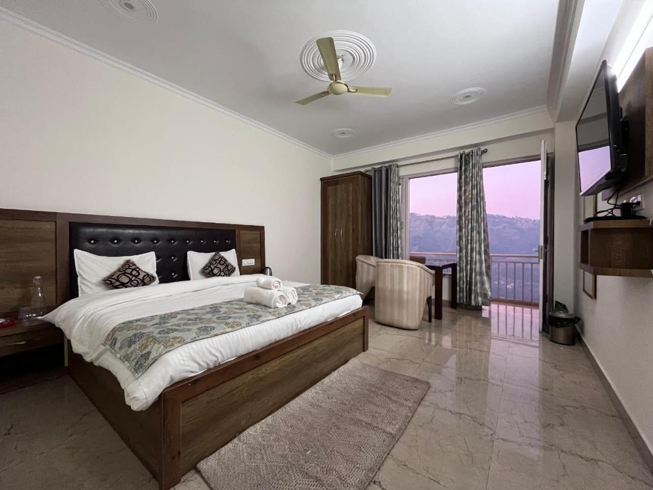 Hotel Tribe View - Away From City Hustle !! Top Rated & Most Awarded Property !! A Peaceful Stay Kasauli Ngoại thất bức ảnh